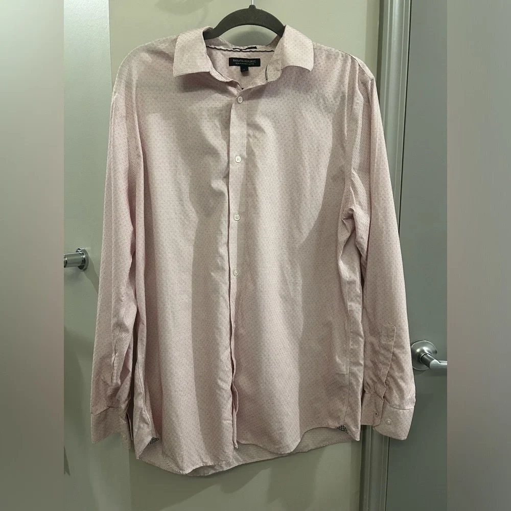 Banana Republic Non-Iron Button Down Shirt Standard Fit Mens Large Pink White